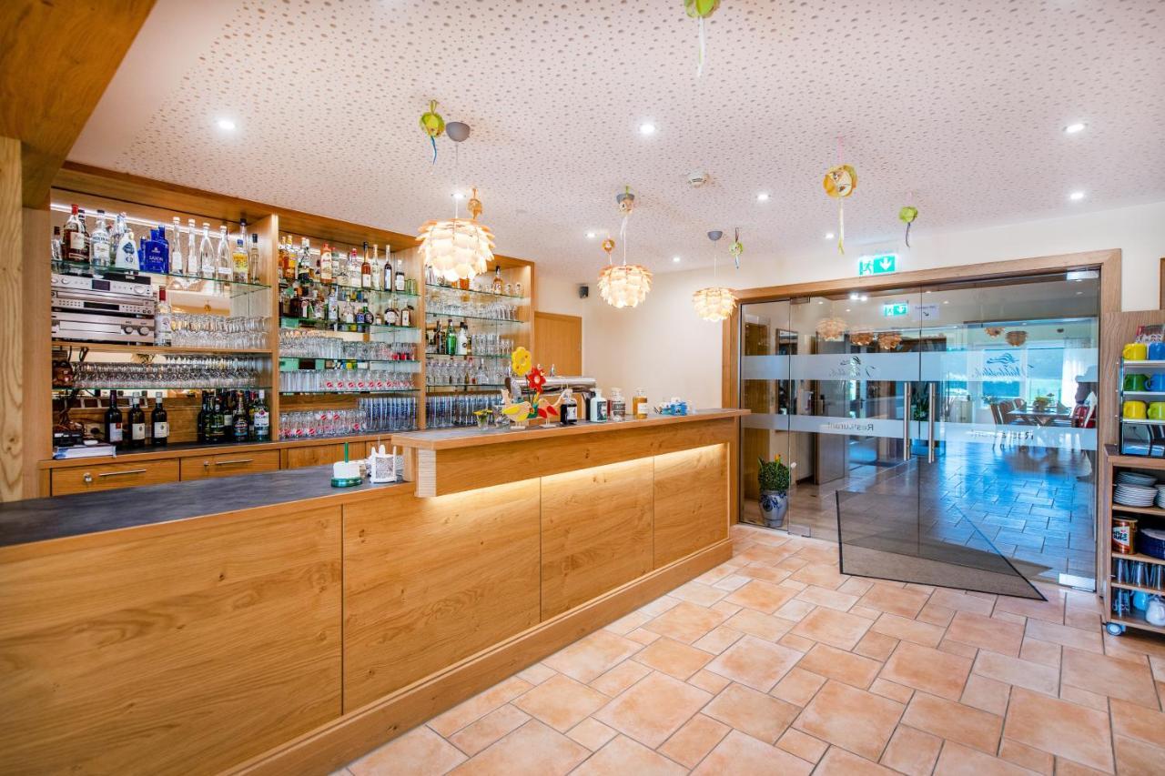 Waldesblick, Hotel-Restaurant Lahr  Exterior foto